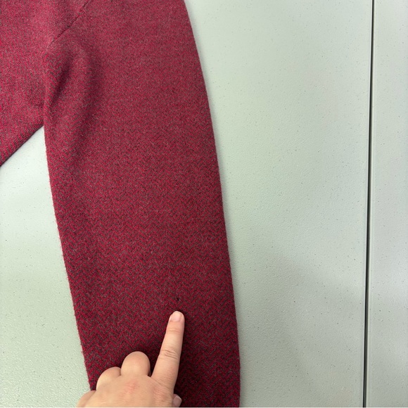 Cremieux Men's Red Gray Chevron 100% Extra Fine Merino Wool Zip Sweater Large - Picture 9 of 10